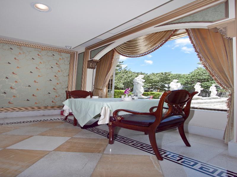 Royal Seasons Hotel Beitou Taipei Bagian luar foto