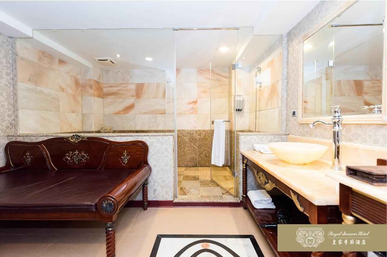 Royal Seasons Hotel Beitou Taipei Bagian luar foto
