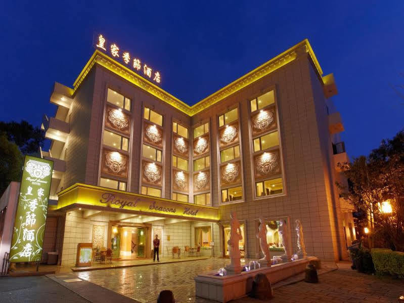 Royal Seasons Hotel Beitou Taipei Bagian luar foto