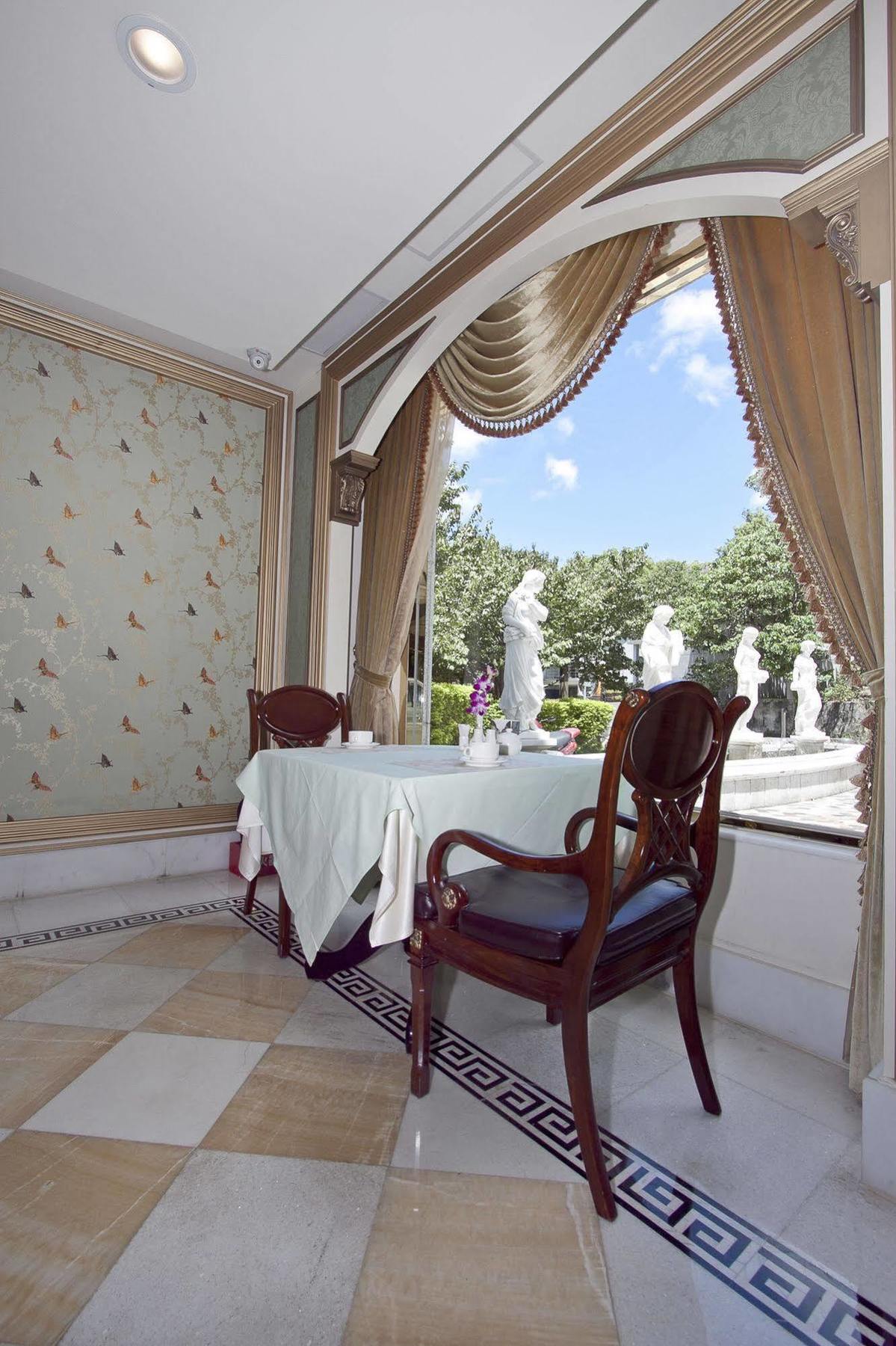 Royal Seasons Hotel Beitou Taipei Bagian luar foto